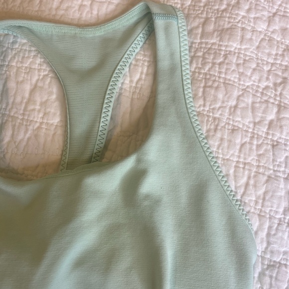 LULULEMON size 2 tank - Picture 5 of 7